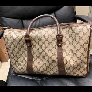 Gucci bag (authentic)